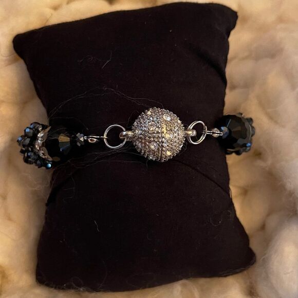 Beaded‎ Bracelet - Picture 4 of 5